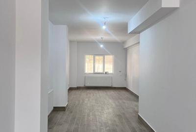 Spațiu comercial, de 55.00 mp, în Exterior Nord