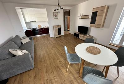Apartament cu 2 camere semidecomandat, mobilat în Aradului