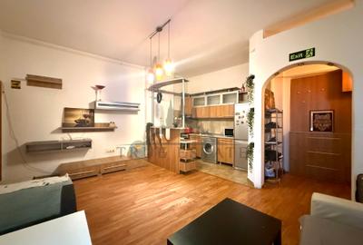 Apartament cu 2 camere semidecomandat în Universitate
