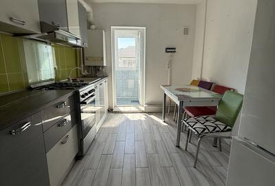 Apartament cu 2 camere decomandat, mobilat în Radu Negru
