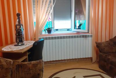 2 camere semi parter navodari - 2