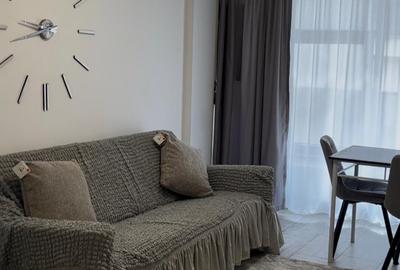 Apartament cu 2 camere semidecomandat, mobilat în Kamsas