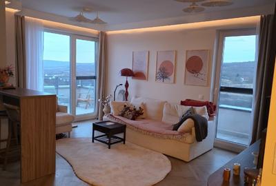 Apartament cu 2 camere semidecomandat, mobilat în Gheorgheni
