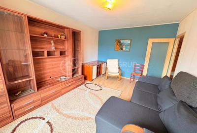 Apartament cu 3 camere decomandat în Dacia