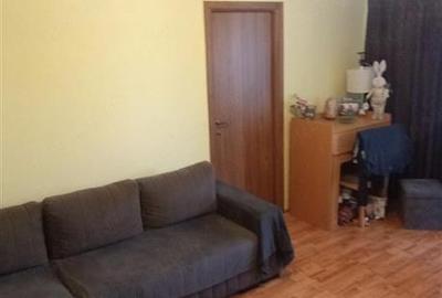 Apartament cu 2 camere nedecomandat, mobilat în Circumvalațiunii