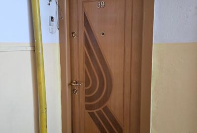 Apartament 4 camere etaj 2 zona centrului vechi Casa de Cultura Adjud - 12