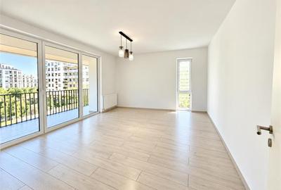 Apartament cu 3 camere decomandat în Tractorul