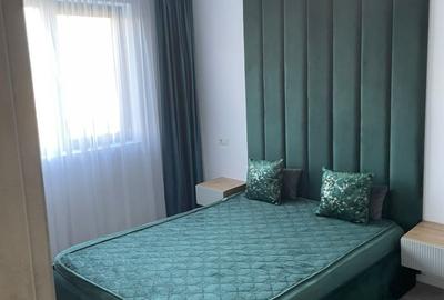Apartament cu 2 camere decomandat, mobilat în Central