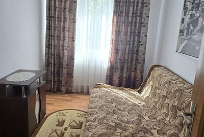 Vanzare Apartament 3 camere , etaj 1, Micro 8, Târgoviște - 8