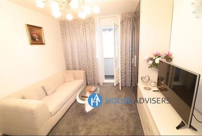 Vanzare apartament 3 camere 1 Mai - 6
