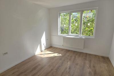 Apartament cu 2 camere decomandat în Crângași