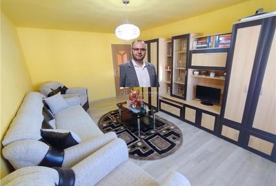 Apartament cu 2 camere decomandat, mobilat în Vest