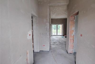 DUPLEX SPATIOS - ZONA CENTRALA - SEPARAT PRIN C.T - 4
