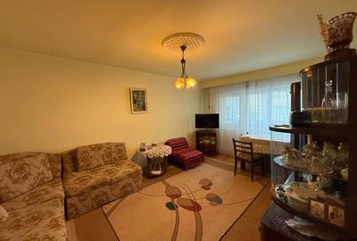 Apartament 3 camere, decomandat, parter, zona Calea Zarandului - 15