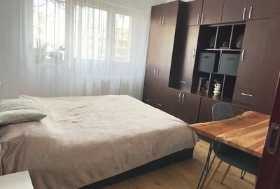Apartament 2 camre decomandat+ balcon, et. 1/4 |  Inre Lcuri - 5