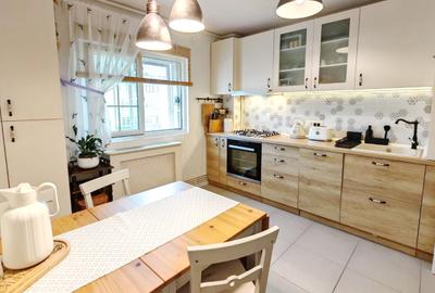 Apartament cu 2 camere decomandat în Tineretului