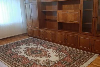 Apartament cu 2 camere decomandat în Radu Negru