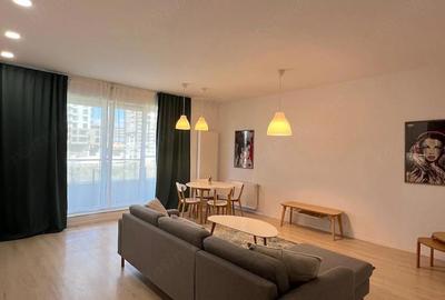 Apartament cu 3 camere semidecomandat în Aviației