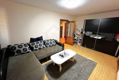 Apartament cu 2 camere semidecomandat, mobilat în Valea Rosie