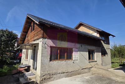 Casă individuală cu 4 camere în Hidrojet