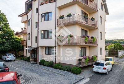 Vând Apartament Luminos, 2 Camere + Dressing, Zona Sanovil - 1