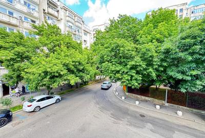 Spațiu renovat lângă Mitropolie | pretabil birouri | etaj 1 - 4
