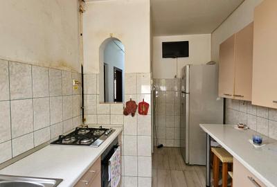 Ideal birou /Parter /5 camere in vila  interbelica /renovat /curte/Sector  2 - 10
