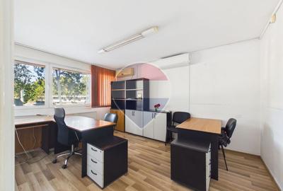 Apartament cu 2 camere decomandat, mobilat în Eroii Revoluției
