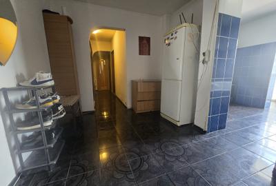 Apartament 3 camere 70mp,Esplanada Nicolina prima statie,et. 4 cu pod,cod:162419 - 4