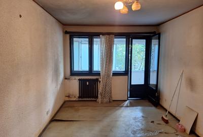 Militari - Metrou Gorjului, decomandat, etaj 1/9, 71 mp.. - 5