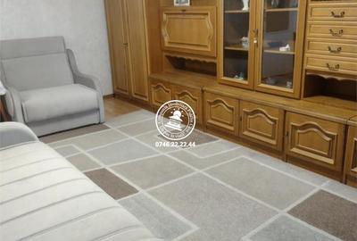Apartament cu 2 camere decomandat în Podu Roș
