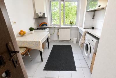 Apartament cu 3 camere decomandat în Exercițiu
