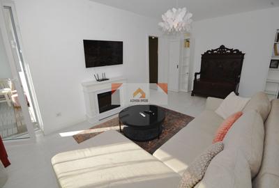 2 camere , RENOVAT+MOBILAT, AFI COTROCENI, Strada Sibiu, Metrou Favorit | 2 min - 4