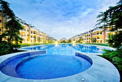 Apartament cu 3 camere, mobilat în Nord