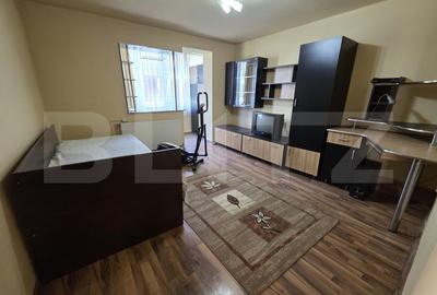 Apartament cu 2 camere decomandat, mobilat în Jibou