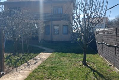 Gradistea- 2 vile individuale construite in regim propriu in anul 2008! - 8