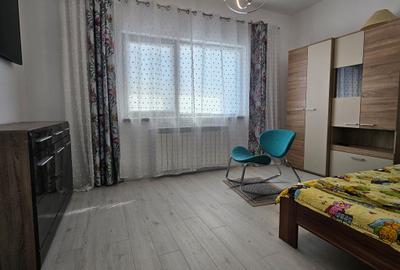 De închiriat: Casă în complex cu parc, Balotești | 120mp utili, curte 800mp - 6