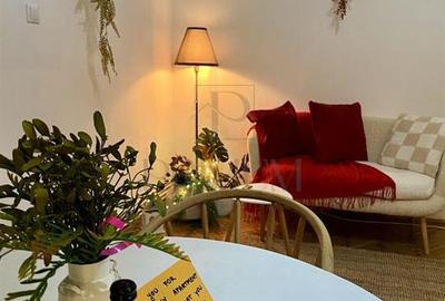Apartament cu 3 camere semidecomandat în Ultracentral