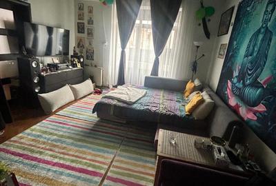 Apartament cu 2 camere semidecomandat în P-ța Unirii