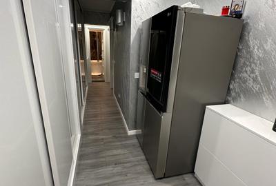 Apartament cu 3 camere decomandat în Dacia
