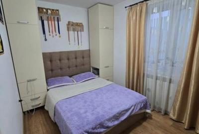 Apartament de închiriat – Bd. Decebal - 8