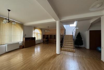 Casă individuală cu 4 camere în Chiajna
