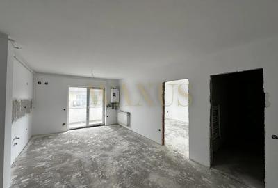 Apartament cu 2 camere semidecomandat în Florești