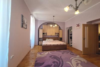 Apartament spatios cu 1 camera-complet renovat, mobilat si utilat-zona Traian - 1