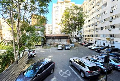 Eleganta urbana la Piata Unirii. O adresa, doua experiente de locuire - 53