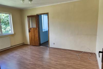 Central Oituz apartament 2 camere de vanzare - 1
