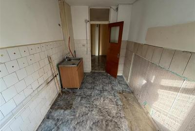 Apartament 3 camere, etaj 1, zona Centrala (fosta Autogara) 76 mp - 2