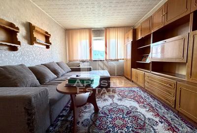 Apartament cu 2 camere decomandat, mobilat în Soarelui