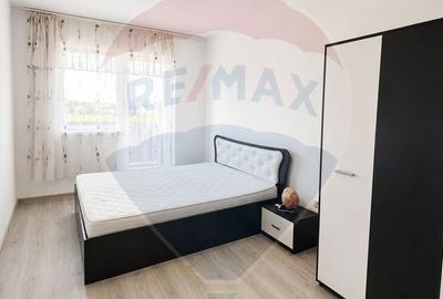 Apartament nou 3 camere complet mobilat - 1