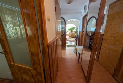 Apartament 3 camere Buhuși - Republicii Penny - 5